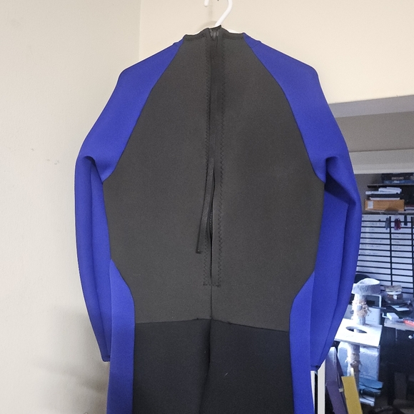 TYR Torque full length wetsuit - Picture 3 of 7